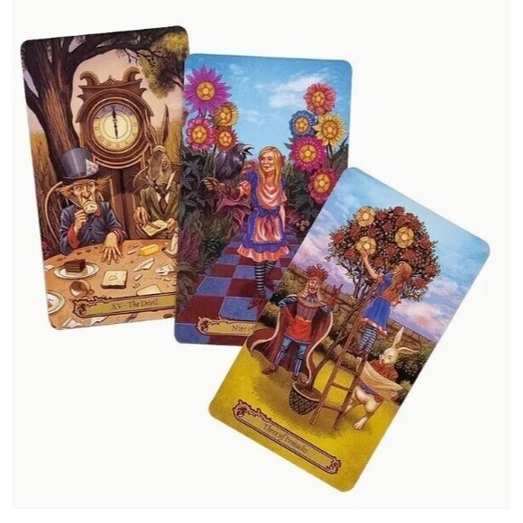 Tarot in Wonderland 78-Card Deck English Edition Alice-Inspired Tarot Cards - Picture 3 of 5